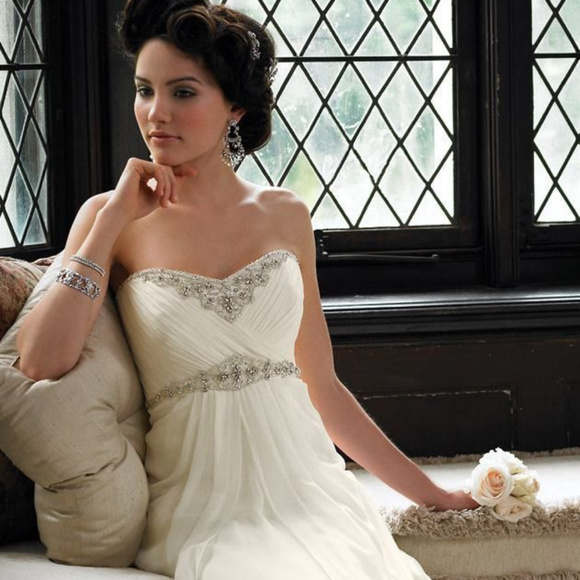 Mon Cheri Dresses & Skirts - Brand New!!! David Tutera Bridals Mon Cheri